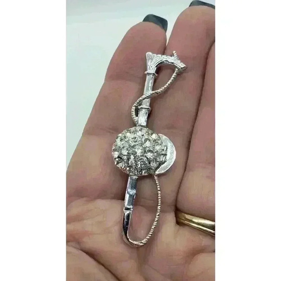 Vintage Brooch Rhinestone Riding Helmet Crop Equestrian Horse Jockey Dressage - Picture 4 of 8